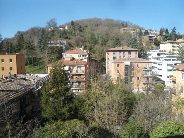 appartamento in vendita a Bologna in zona Colli
