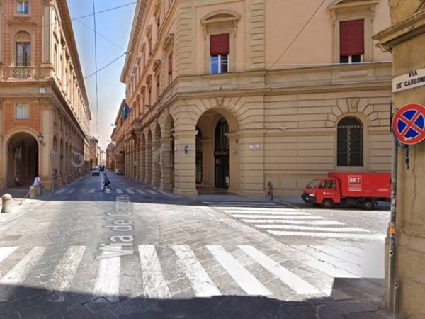 negozio in vendita a Bologna in zona Centro Storico