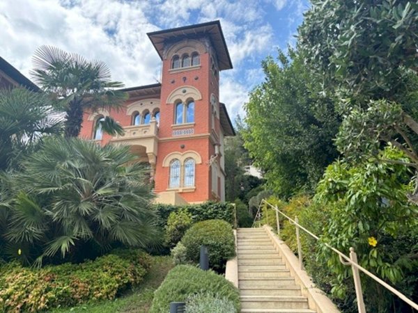 casa indipendente in vendita a Bologna in zona Centro Storico