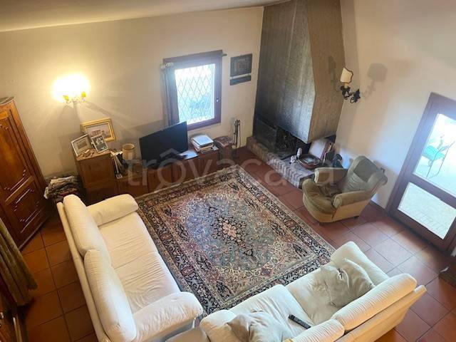 casa indipendente in vendita a Bologna in zona Colli
