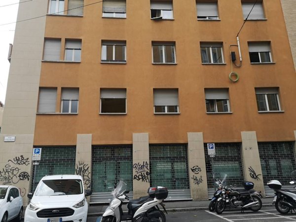 ufficio in vendita a Bologna