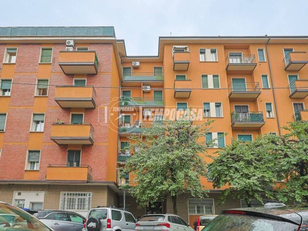 appartamento in vendita a Bologna in zona Saffi