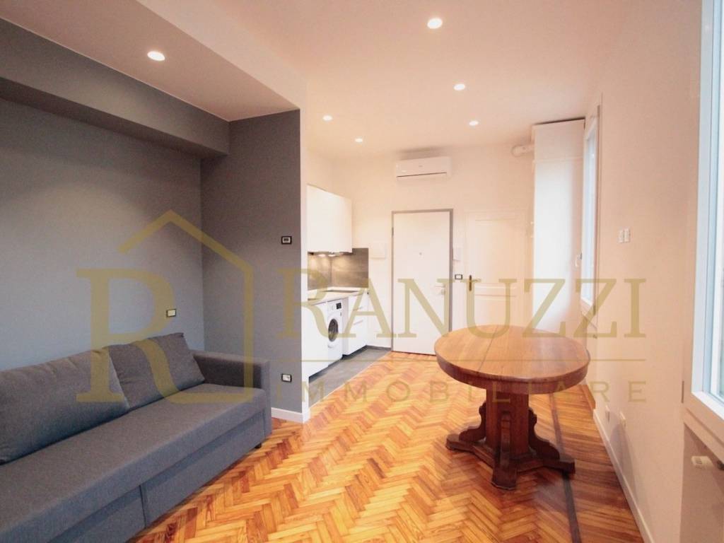 appartamento in vendita a Bologna in zona Santo Stefano