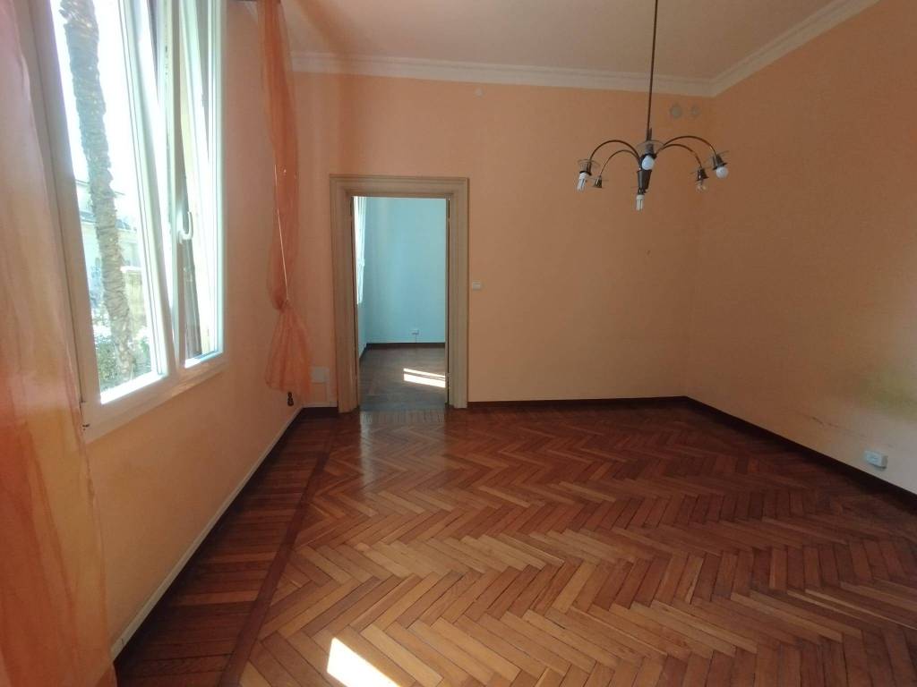 appartamento in vendita a Bologna in zona Santo Stefano