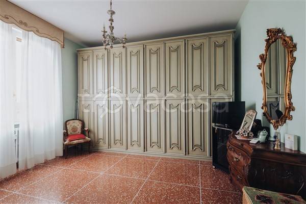appartamento in vendita a Bologna in zona Saffi