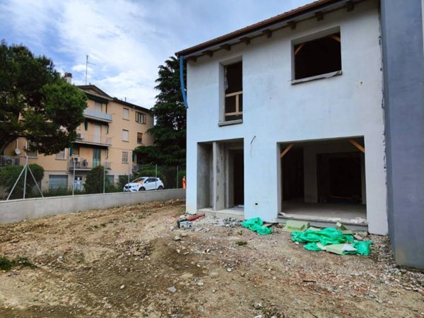 casa indipendente in vendita a Bologna in zona Borgo Panigale