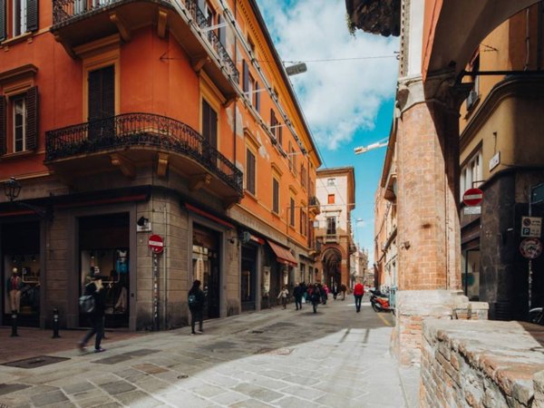 appartamento in vendita a Bologna in zona Santo Stefano