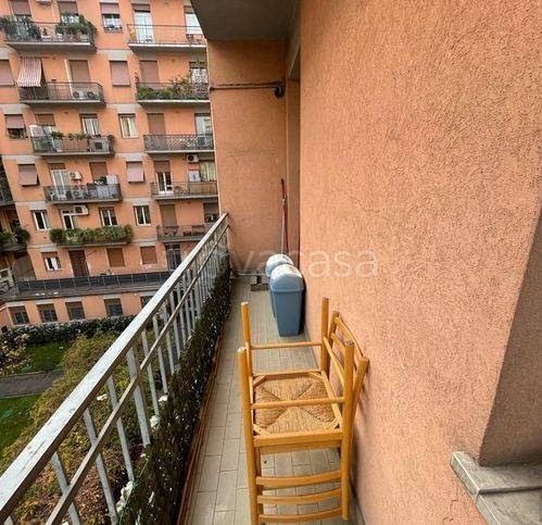 appartamento in vendita a Bologna in zona Quartiere Porto