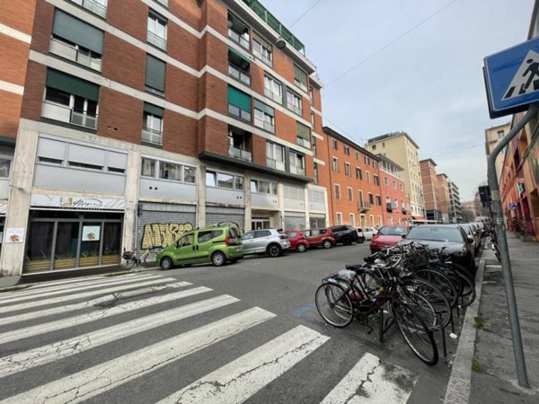 negozio in vendita a Bologna