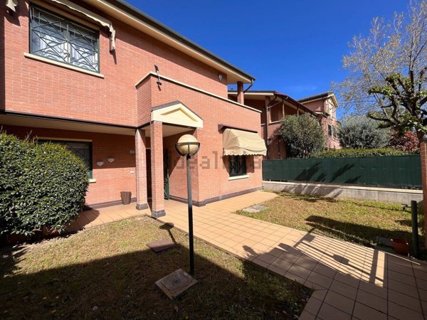casa indipendente in vendita a Bologna
