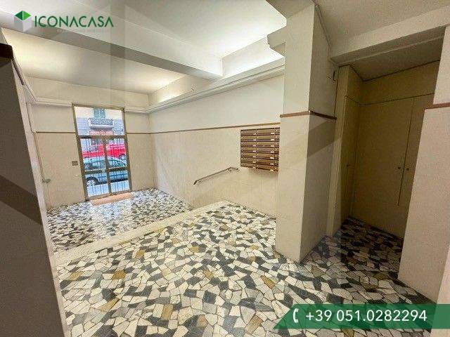 appartamento in vendita a Bologna in zona Andrea Costa