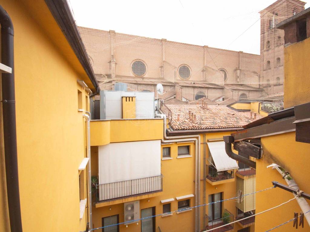 appartamento in vendita a Bologna in zona Centro Storico
