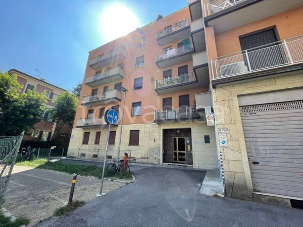 appartamento in vendita a Bologna in zona Saragozza