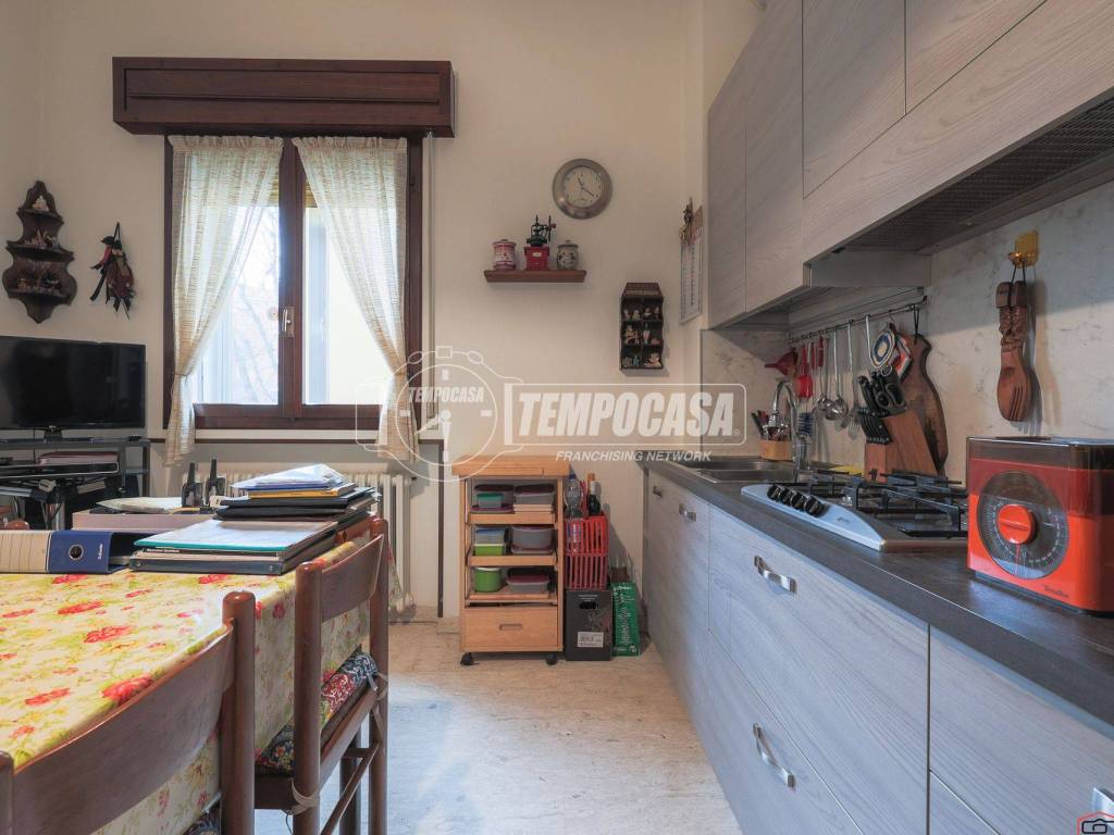 appartamento in vendita a Bologna in zona Saffi