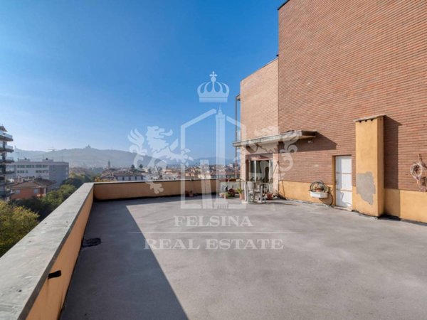 appartamento in vendita a Bologna in zona Saffi