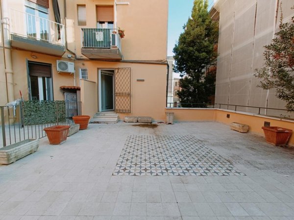 appartamento in vendita a Bologna in zona Centro Storico