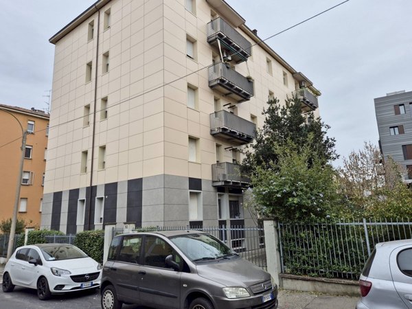 appartamento in vendita a Bologna in zona San Vitale