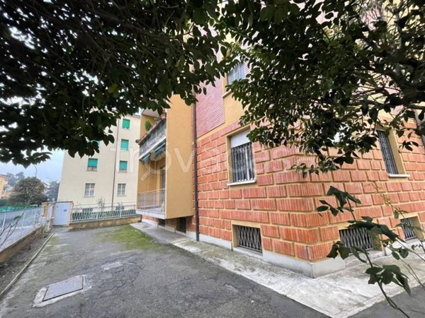 appartamento in vendita a Bologna in zona Saragozza