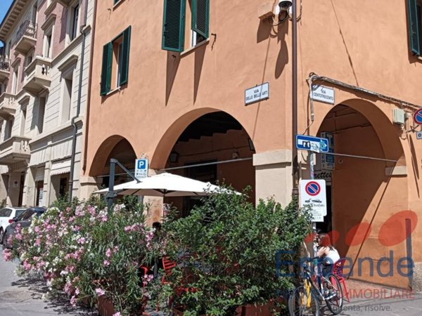 negozio in vendita a Bologna