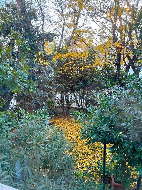 appartamento in vendita a Bologna in zona Saragozza