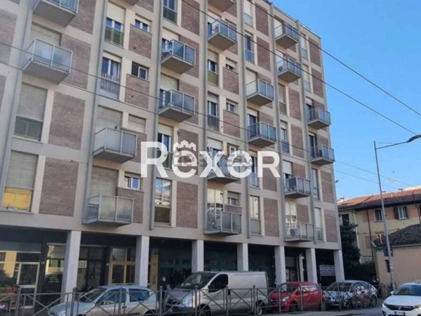 ufficio in vendita a Bologna in zona Savena