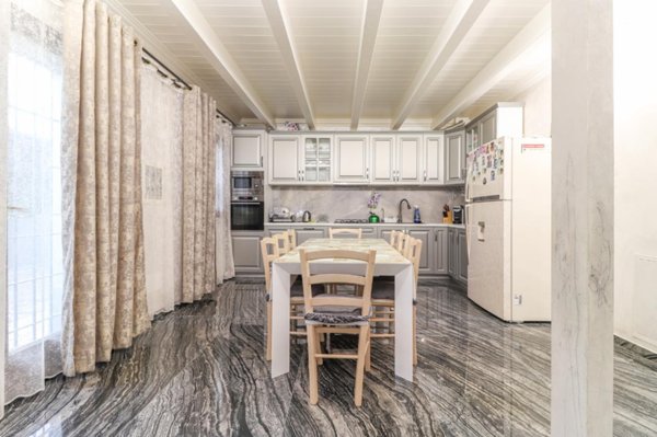 casa indipendente in vendita a Bologna in zona Dozza