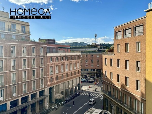 appartamento in vendita a Bologna in zona Quartiere Porto