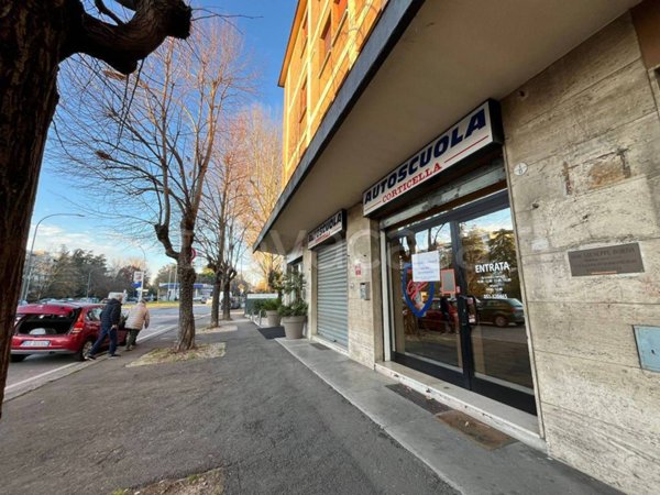 trivano in vendita a Bologna in zona Quartiere Navile