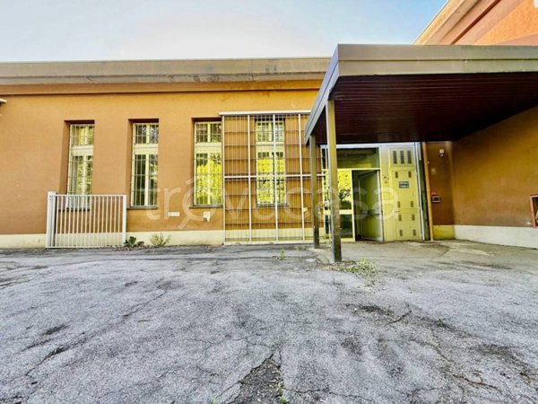casa indipendente in vendita a Bologna in zona San Vitale