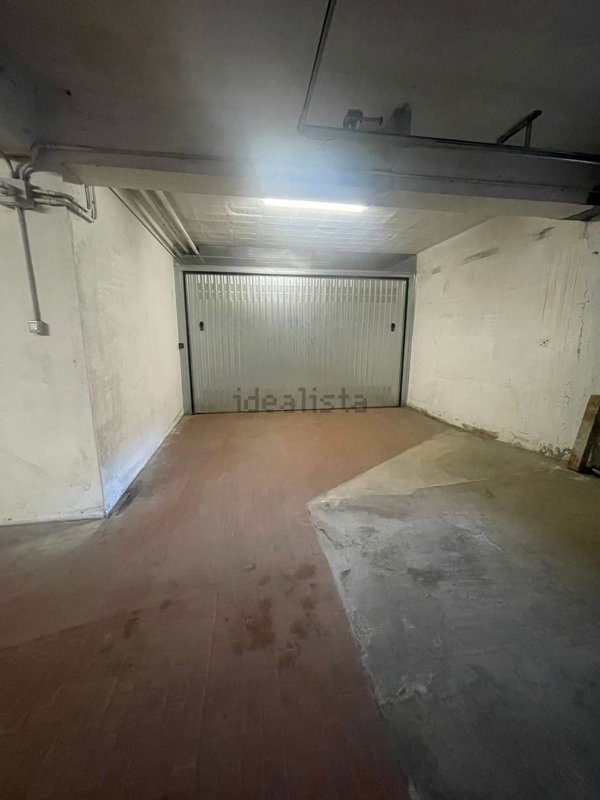 locale di sgombero in vendita a Bologna in zona San Donato