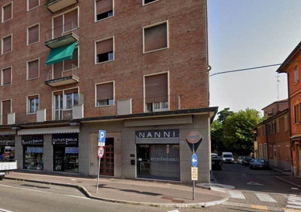 locale di sgombero in vendita a Bologna in zona Santa Viola