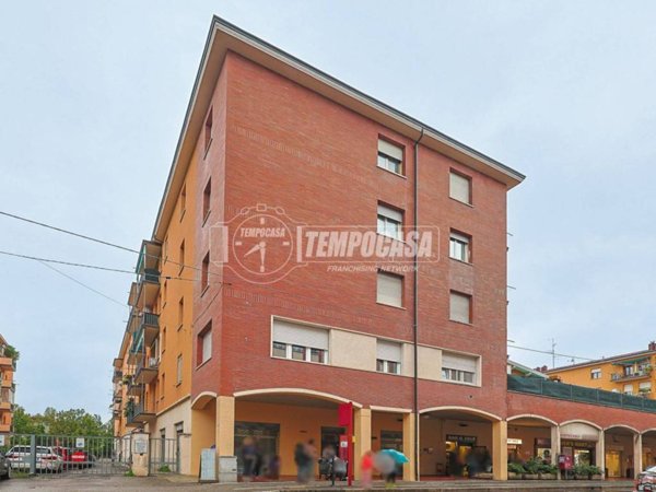 appartamento in vendita a Bologna in zona Saffi