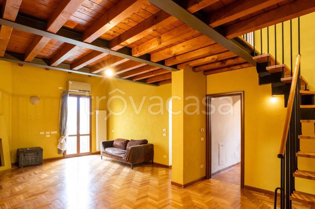 appartamento in vendita a Bologna