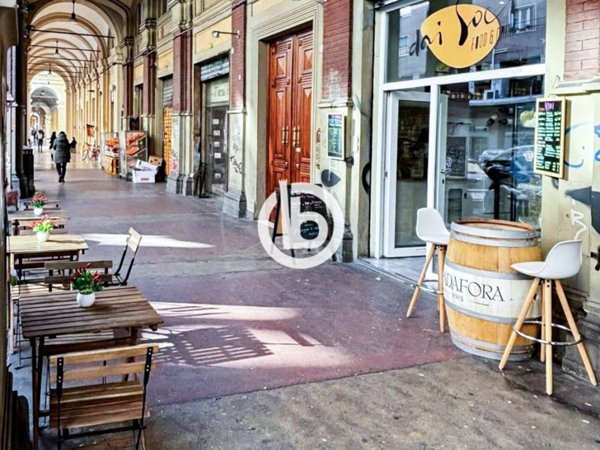 negozio in vendita a Bologna in zona San Vitale