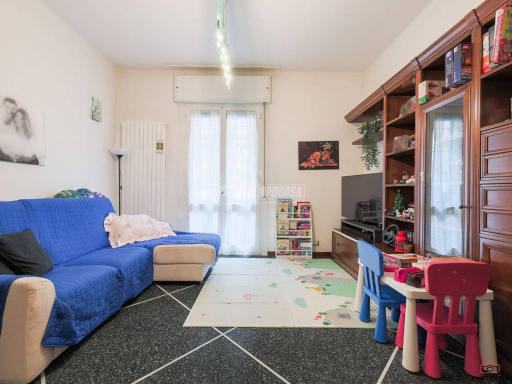 appartamento in vendita a Bologna in zona Saragozza