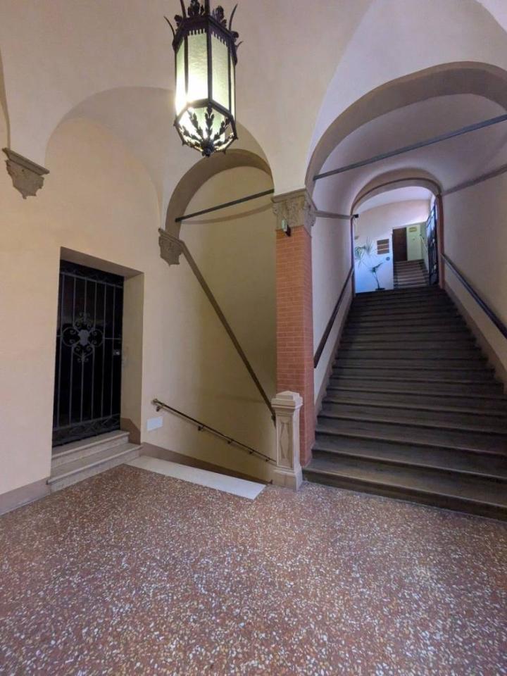 appartamento in vendita a Bologna in zona Centro Storico