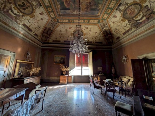 appartamento in vendita a Bologna in zona Centro Storico