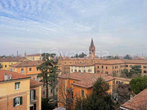 appartamento in vendita a Bologna in zona Murri