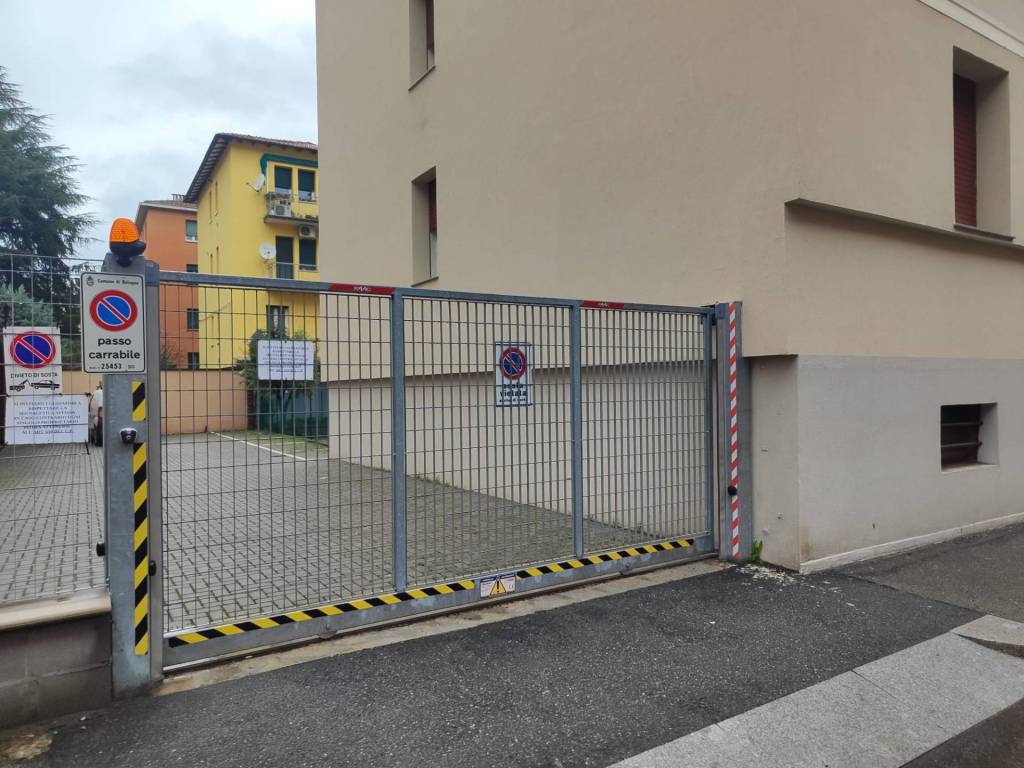 casa indipendente in vendita a Bologna in zona Bolognina
