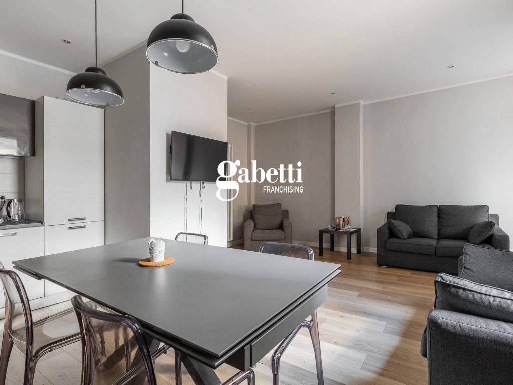 appartamento in vendita a Bologna in zona Santo Stefano