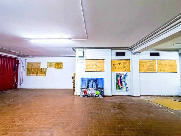 locale di sgombero in vendita a Bologna in zona Savena