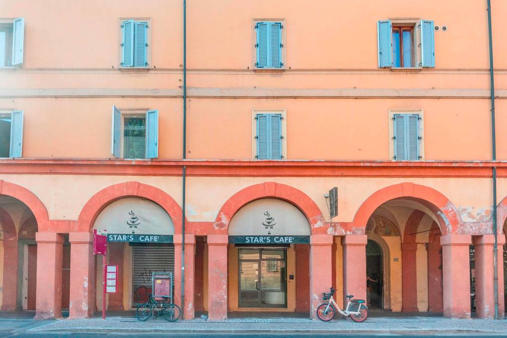 appartamento in vendita a Bologna in zona Saragozza