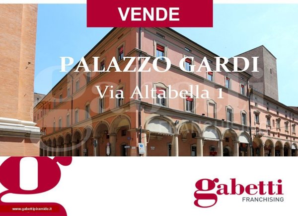 appartamento in vendita a Bologna in zona Centro Storico