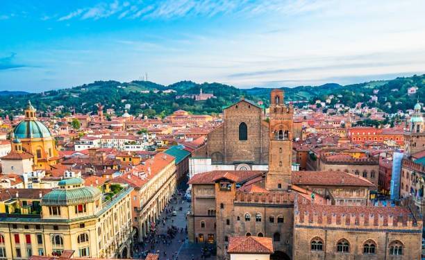 casa indipendente in vendita a Bologna in zona San Vitale