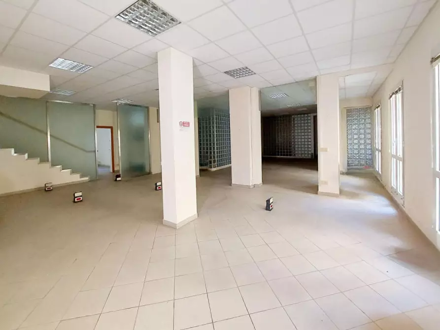 ufficio in vendita a Bologna in zona Centro Storico