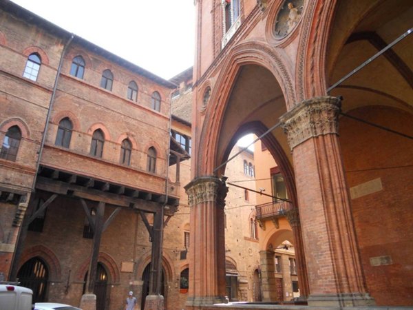 appartamento in vendita a Bologna in zona Centro Storico