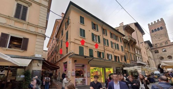appartamento in vendita a Bologna in zona Centro Storico