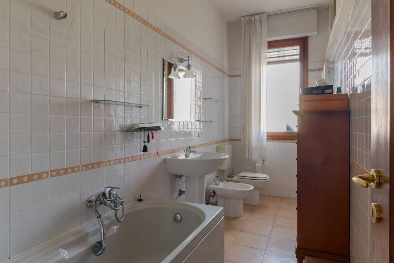 appartamento in vendita a Bologna in zona Saragozza