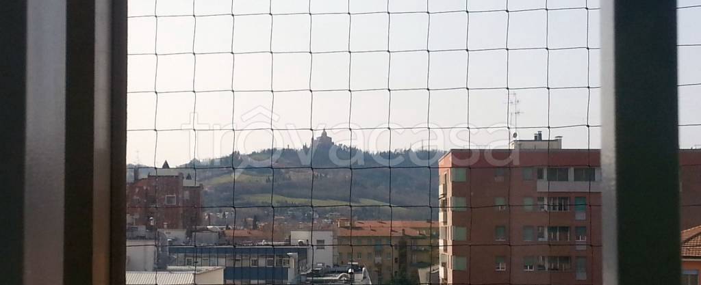 appartamento in vendita a Bologna in zona Saffi