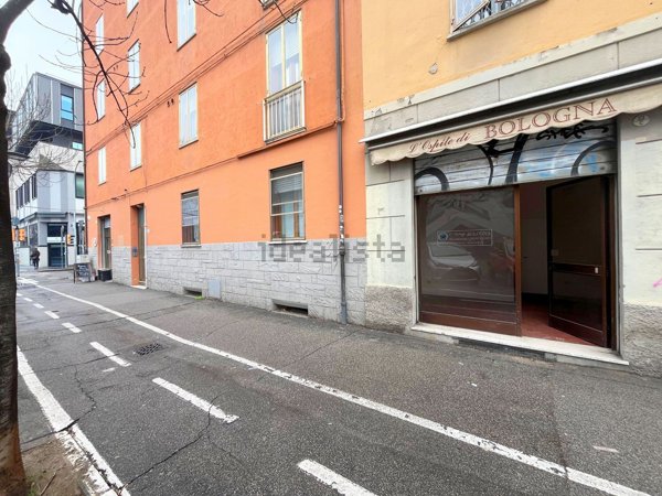 negozio in vendita a Bologna